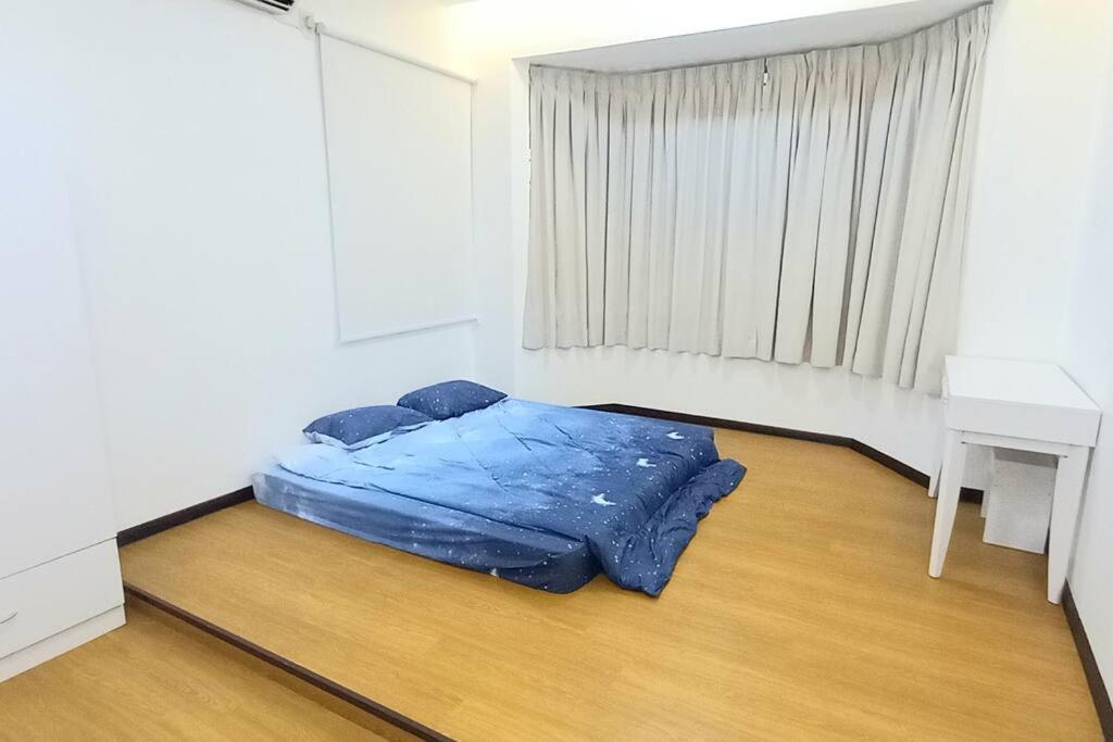 Single Storey 12 Pax Ipoh