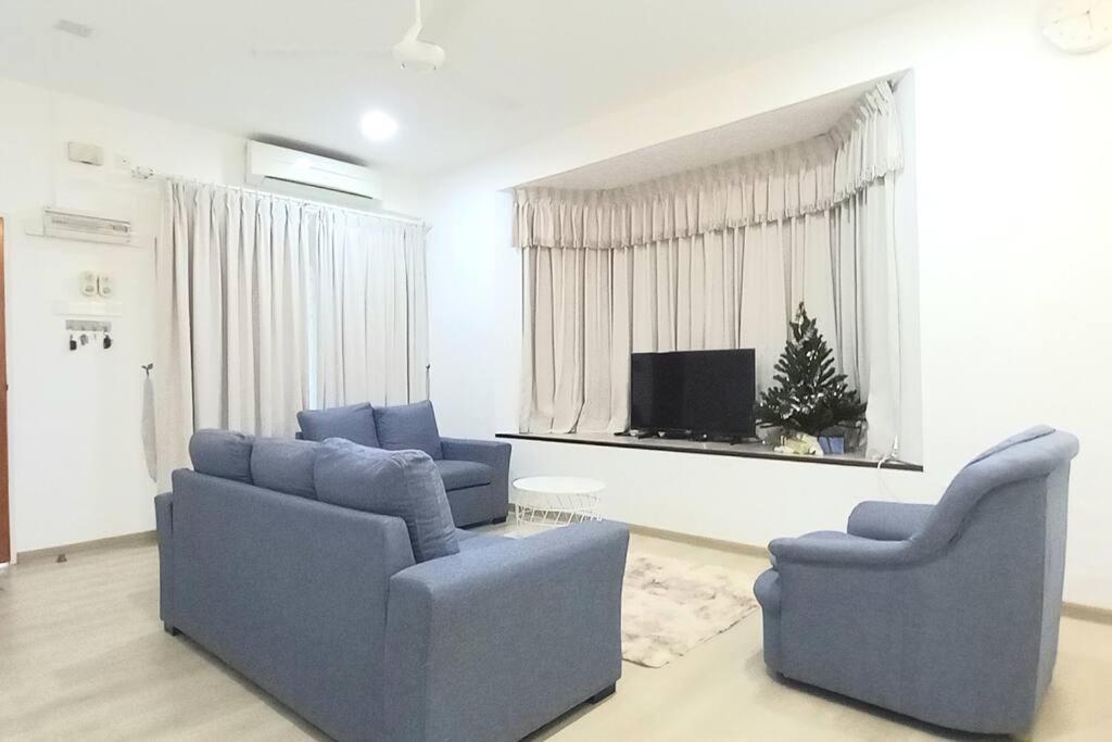 Single Storey 12 Pax * Ipoh